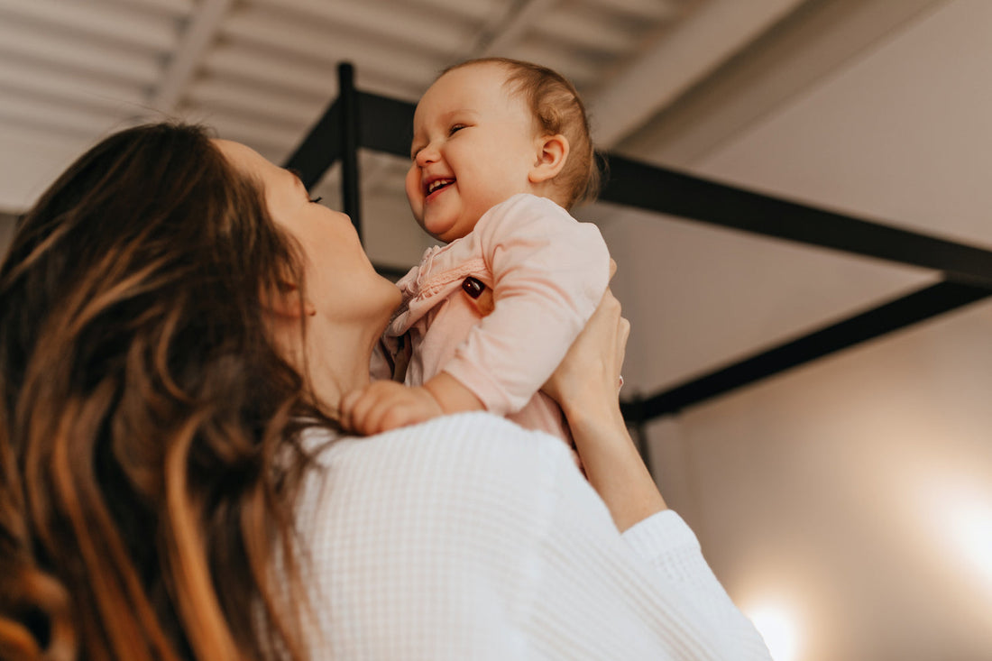 Allaitement et biberon : comment réussir une transition en douceur pour bébé
